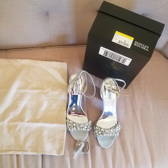 Badgley Mischka Jill Silsha heels Size 9